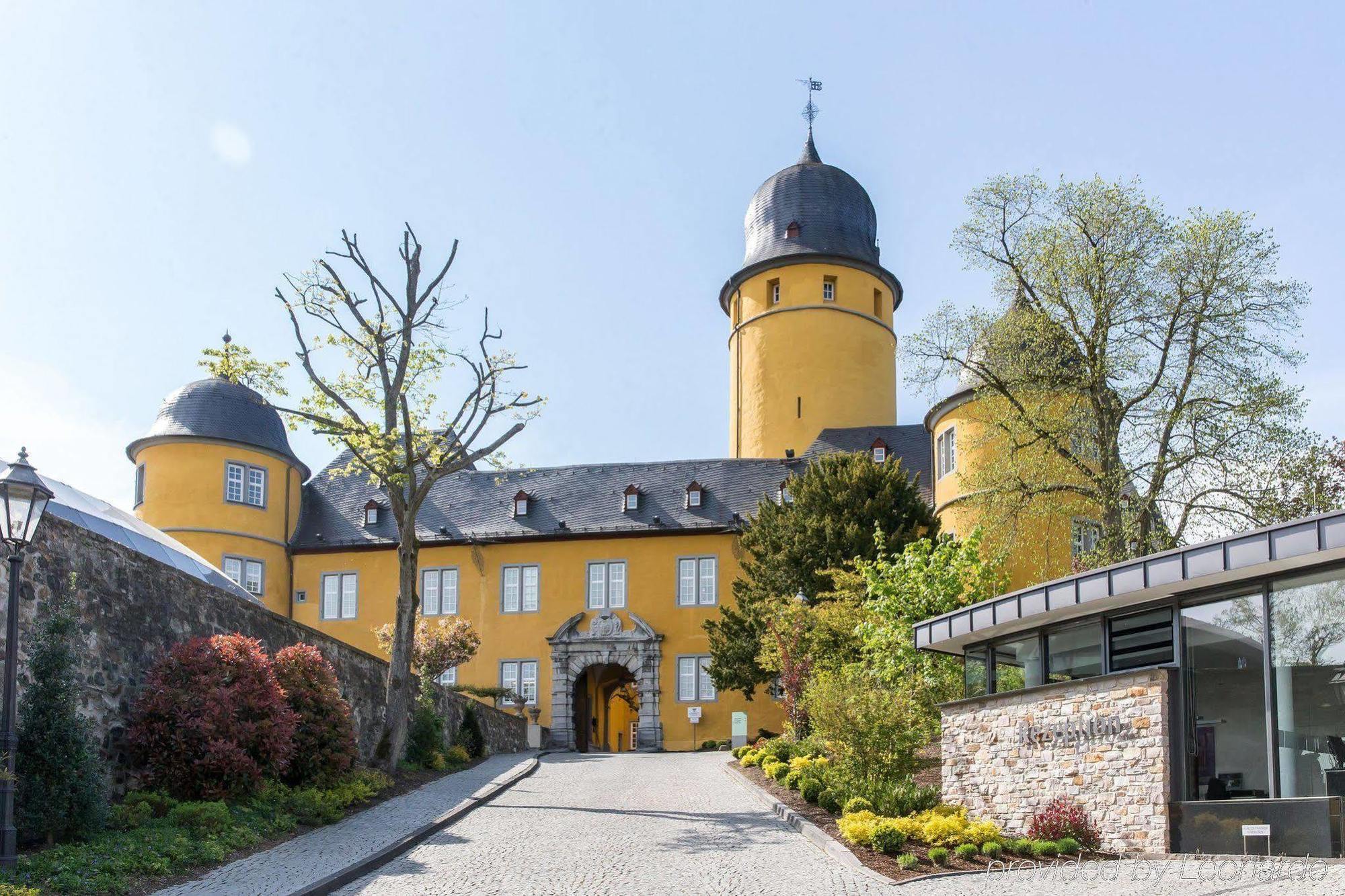 Hotel Schloss Montabaur Exteriör bild